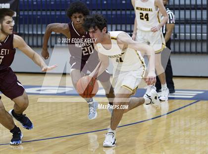Thumbnail 1 in Memorial vs. Rowlett (In-N-Out Tournament) photogallery.