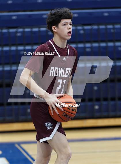 Thumbnail 1 in Memorial vs. Rowlett (In-N-Out Tournament) photogallery.