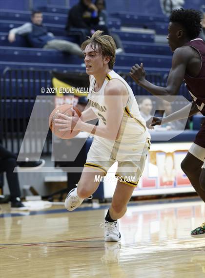 Thumbnail 2 in Memorial vs. Rowlett (In-N-Out Tournament) photogallery.