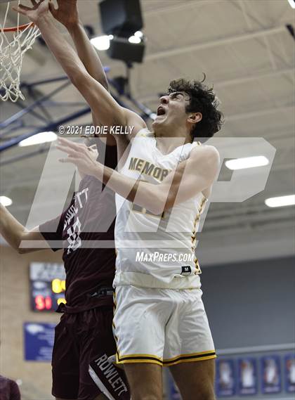 Thumbnail 3 in Memorial vs. Rowlett (In-N-Out Tournament) photogallery.