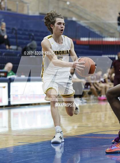 Thumbnail 2 in Memorial vs. Rowlett (In-N-Out Tournament) photogallery.