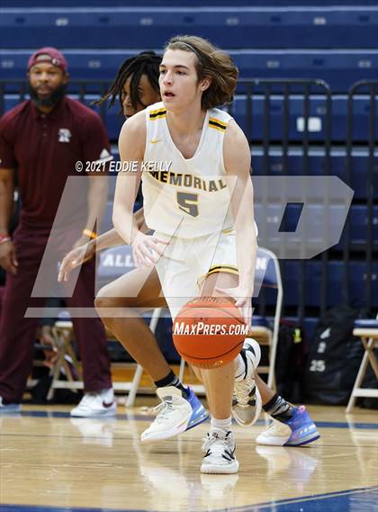 Thumbnail 1 in Memorial vs. Rowlett (In-N-Out Tournament) photogallery.