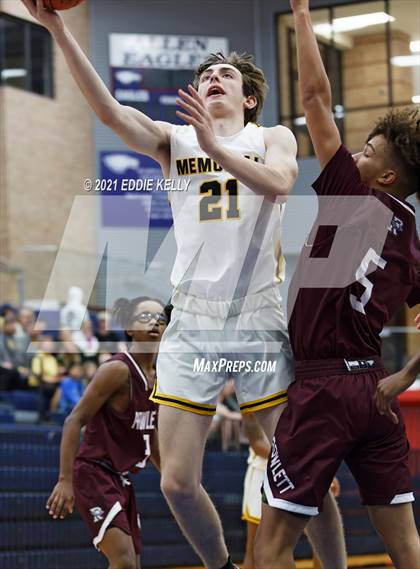 Thumbnail 2 in Memorial vs. Rowlett (In-N-Out Tournament) photogallery.