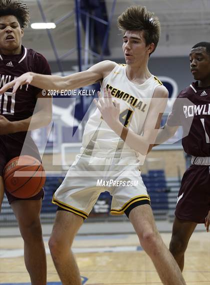 Thumbnail 3 in Memorial vs. Rowlett (In-N-Out Tournament) photogallery.