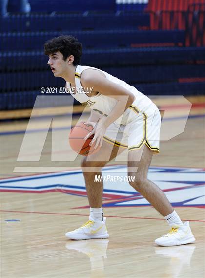 Thumbnail 2 in Memorial vs. Rowlett (In-N-Out Tournament) photogallery.