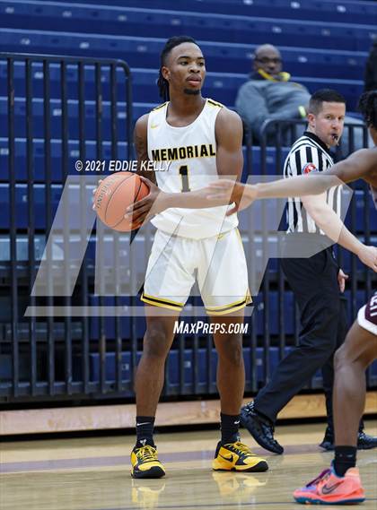Thumbnail 2 in Memorial vs. Rowlett (In-N-Out Tournament) photogallery.