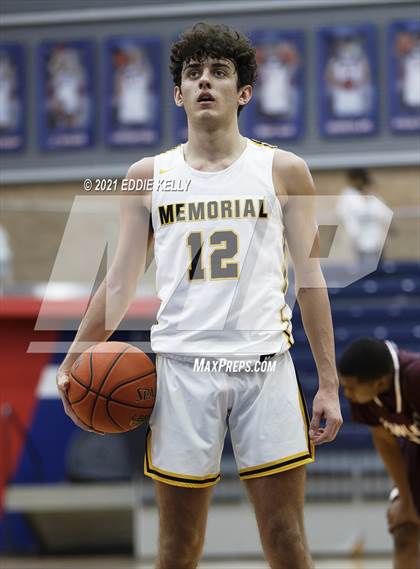 Thumbnail 2 in Memorial vs. Rowlett (In-N-Out Tournament) photogallery.