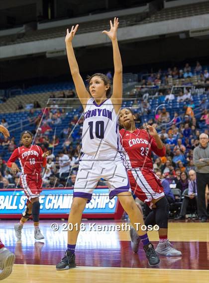 Thumbnail 3 in Canyon vs. Crosby (UIL 5A Semifinal) photogallery.