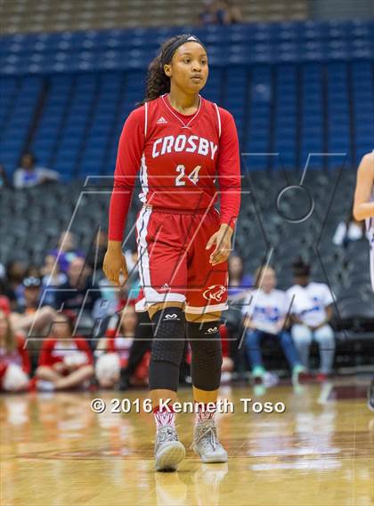 Thumbnail 2 in Canyon vs. Crosby (UIL 5A Semifinal) photogallery.