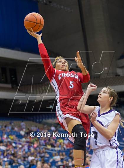 Thumbnail 1 in Canyon vs. Crosby (UIL 5A Semifinal) photogallery.