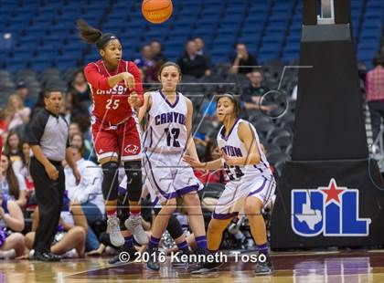 Thumbnail 3 in Canyon vs. Crosby (UIL 5A Semifinal) photogallery.