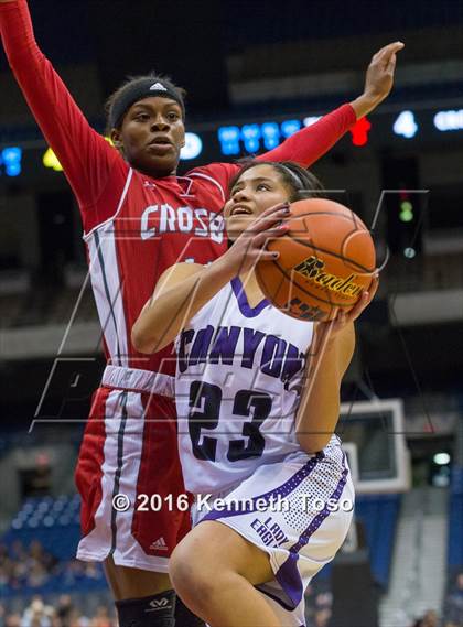 Thumbnail 3 in Canyon vs. Crosby (UIL 5A Semifinal) photogallery.