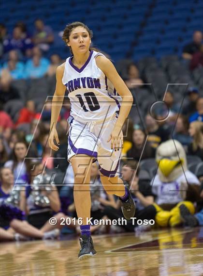 Thumbnail 2 in Canyon vs. Crosby (UIL 5A Semifinal) photogallery.