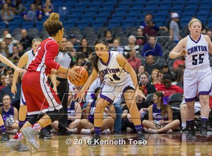 Thumbnail 2 in Canyon vs. Crosby (UIL 5A Semifinal) photogallery.