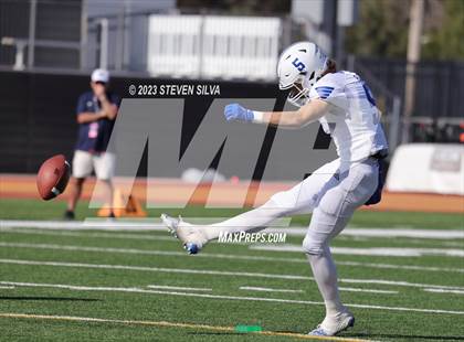Thumbnail 1 in Acalanes vs. Birmingham (CIF Division 3-AA State Final) photogallery.