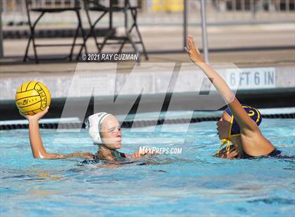 Thumbnail 2 in Garces Memorial vs. Leland (Central Valley Showdown @ Clovis West) photogallery.