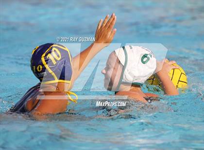 Thumbnail 3 in Garces Memorial vs. Leland (Central Valley Showdown @ Clovis West) photogallery.