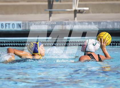 Thumbnail 2 in Garces Memorial vs. Leland (Central Valley Showdown @ Clovis West) photogallery.
