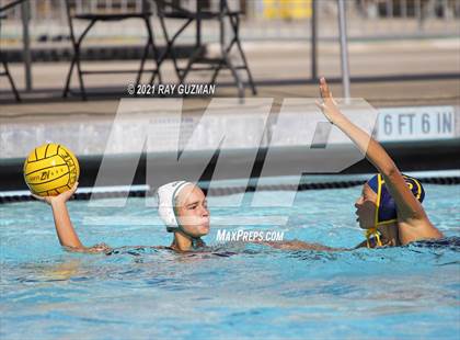 Thumbnail 3 in Garces Memorial vs. Leland (Central Valley Showdown @ Clovis West) photogallery.