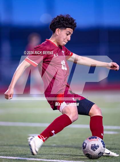 Thumbnail 1 in Grand Oaks vs Cypress Woods (UIL 6A D1 Area Playoffs) photogallery.