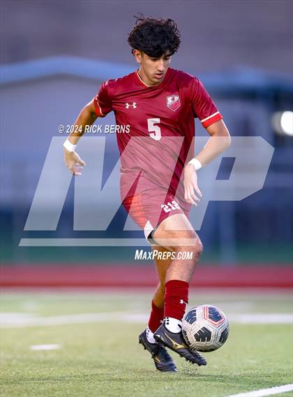 Thumbnail 2 in Grand Oaks vs Cypress Woods (UIL 6A D1 Area Playoffs) photogallery.
