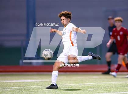 Thumbnail 3 in Grand Oaks vs Cypress Woods (UIL 6A D1 Area Playoffs) photogallery.