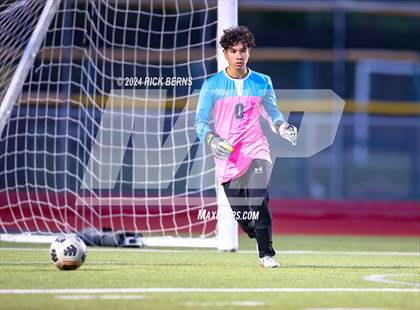 Thumbnail 3 in Grand Oaks vs Cypress Woods (UIL 6A D1 Area Playoffs) photogallery.