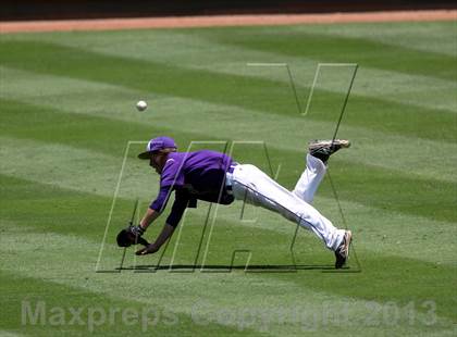 Thumbnail 3 in Weimar vs Carlisle (UIL 1A Semifinal) photogallery.