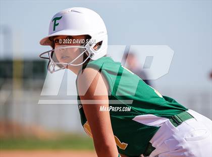 Thumbnail 2 in Mitchell @ Falcon photogallery.