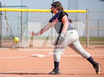 Thumbnail 2 in Mitchell @ Falcon photogallery.