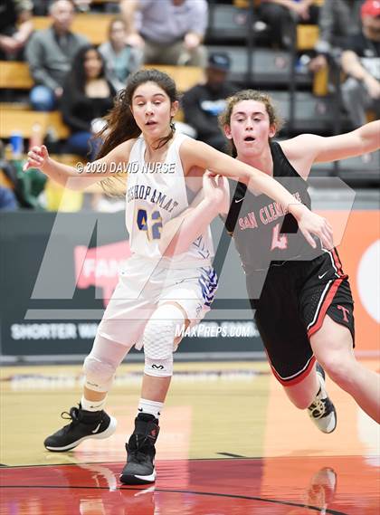 Thumbnail 3 in Bishop Amat vs. San Clemente (CIF D2A Championship) photogallery.