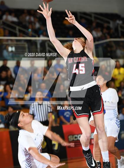 Thumbnail 1 in Bishop Amat vs. San Clemente (CIF D2A Championship) photogallery.