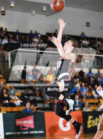 Thumbnail 3 in Bishop Amat vs. San Clemente (CIF D2A Championship) photogallery.