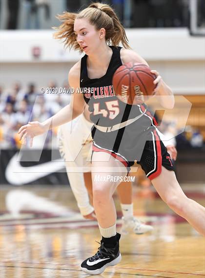 Thumbnail 3 in Bishop Amat vs. San Clemente (CIF D2A Championship) photogallery.