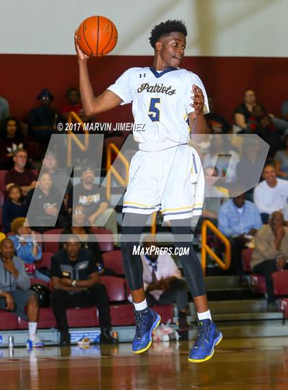 Thumbnail 2 in Westchester vs. Birmingham (CIF LACS Open Division Final) photogallery.