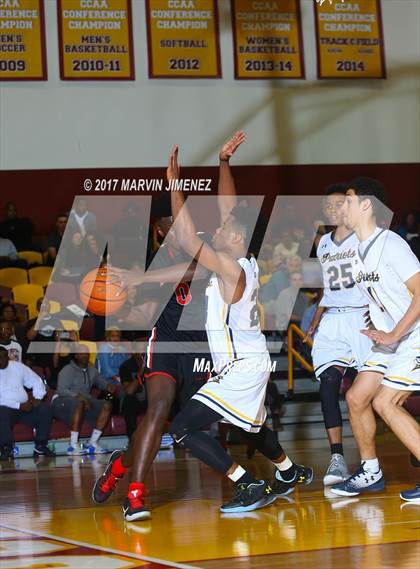 Thumbnail 1 in Westchester vs. Birmingham (CIF LACS Open Division Final) photogallery.
