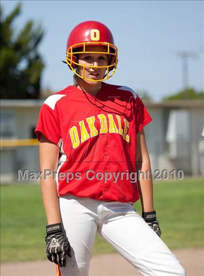 Thumbnail 1 in Oakdale @ Manteca photogallery.