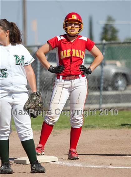 Thumbnail 3 in Oakdale @ Manteca photogallery.