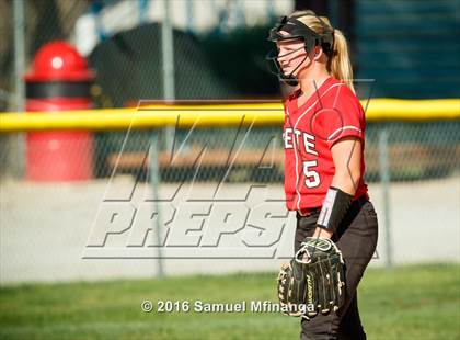 Thumbnail 1 in Kearney vs. Crete (Lincoln Public Schools Softball Classic) photogallery.