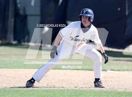 Thumbnail 3 in Palisades vs. Venice photogallery.
