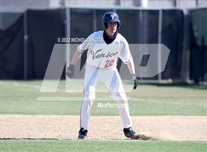 Thumbnail 3 in Palisades vs. Venice photogallery.