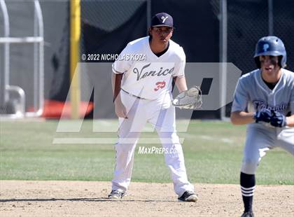 Thumbnail 1 in Palisades vs. Venice photogallery.