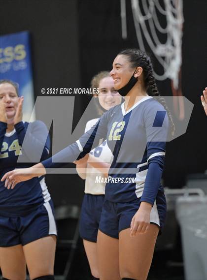 Thumbnail 1 in Kearny vs St. Joseph Academy (CIF SDS D5 Semifinal) photogallery.