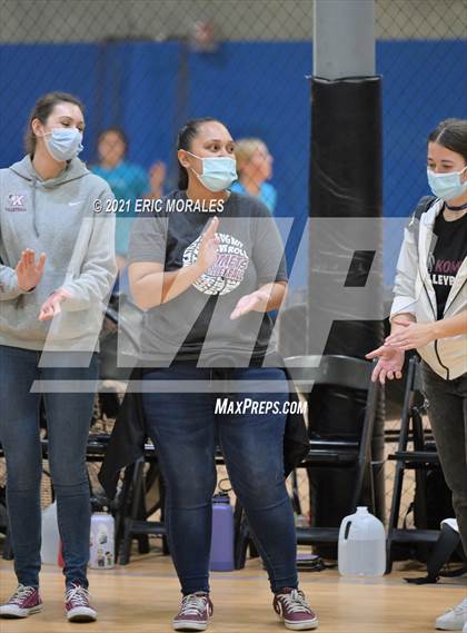 Thumbnail 3 in Kearny vs St. Joseph Academy (CIF SDS D5 Semifinal) photogallery.