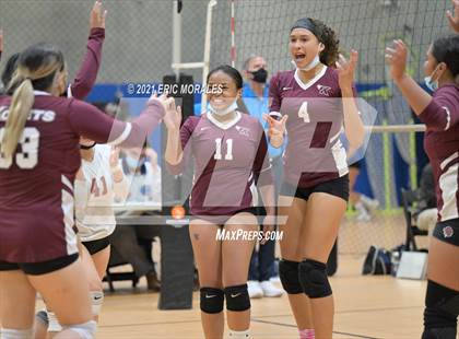 Thumbnail 2 in Kearny vs St. Joseph Academy (CIF SDS D5 Semifinal) photogallery.