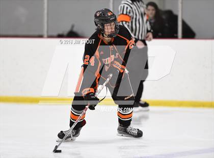 Thumbnail 1 in Kimball Union vs. Shattuck-St. Mary's (Gunnery Showcase) photogallery.