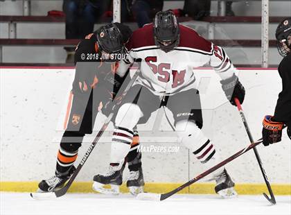 Thumbnail 3 in Kimball Union vs. Shattuck-St. Mary's (Gunnery Showcase) photogallery.