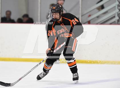Thumbnail 1 in Kimball Union vs. Shattuck-St. Mary's (Gunnery Showcase) photogallery.