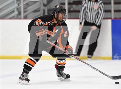 Thumbnail 3 in Kimball Union vs. Shattuck-St. Mary's (Gunnery Showcase) photogallery.
