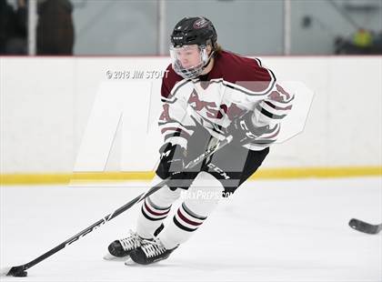 Thumbnail 2 in Kimball Union vs. Shattuck-St. Mary's (Gunnery Showcase) photogallery.